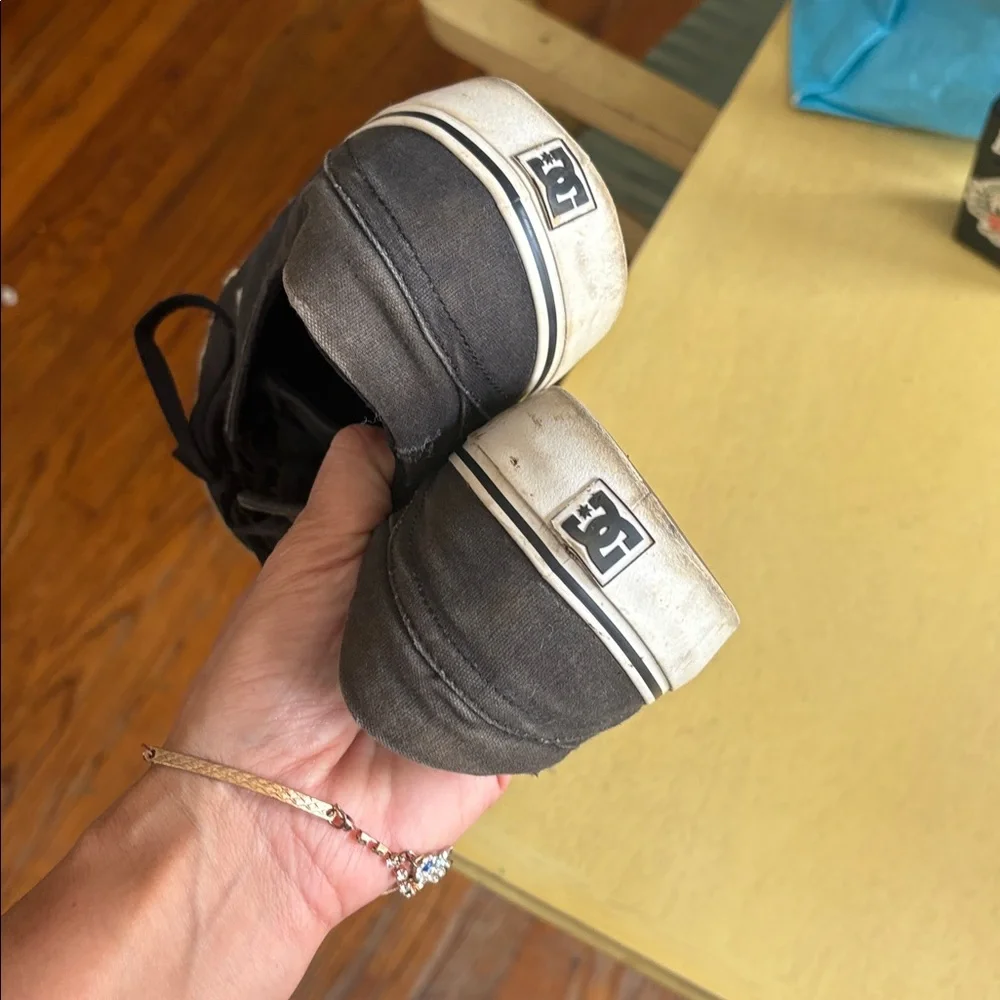 DC Trase Cavas Kicks